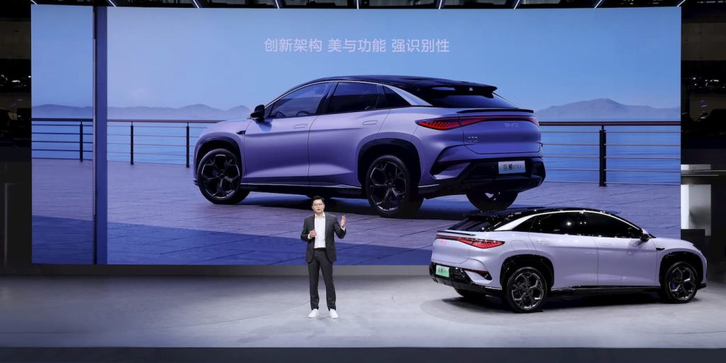 BYD-world's-largest-automaker-R&D