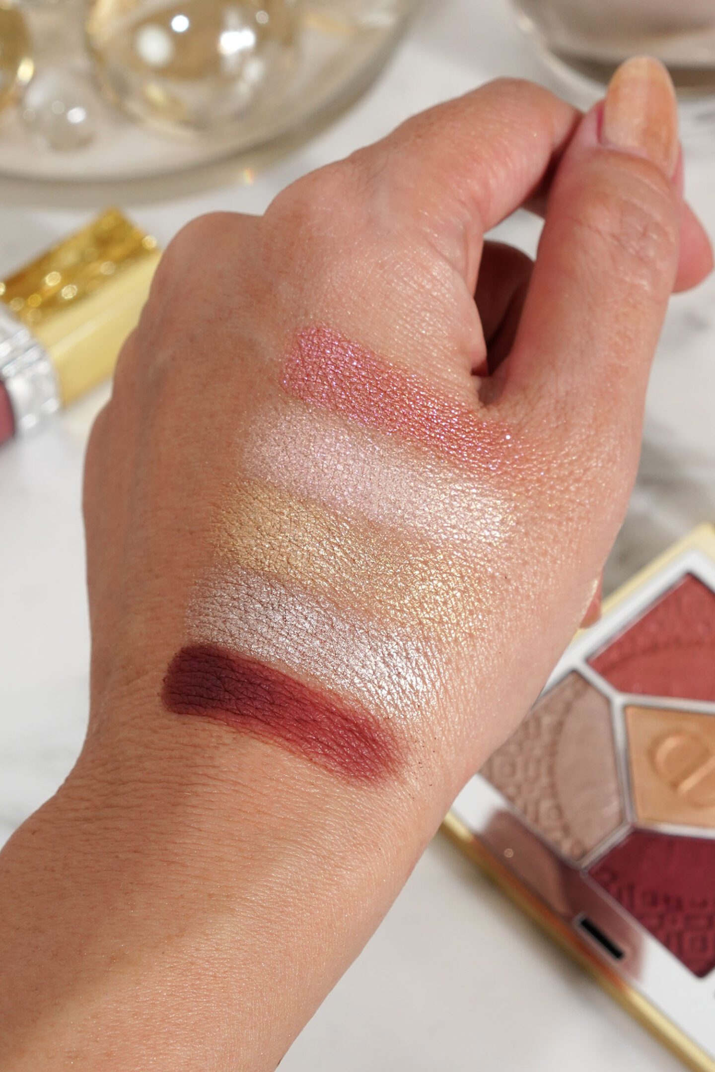Dior Diorshow 5 Couleurs Eyeshadow Palette in 643 Golden Masquerade swatches