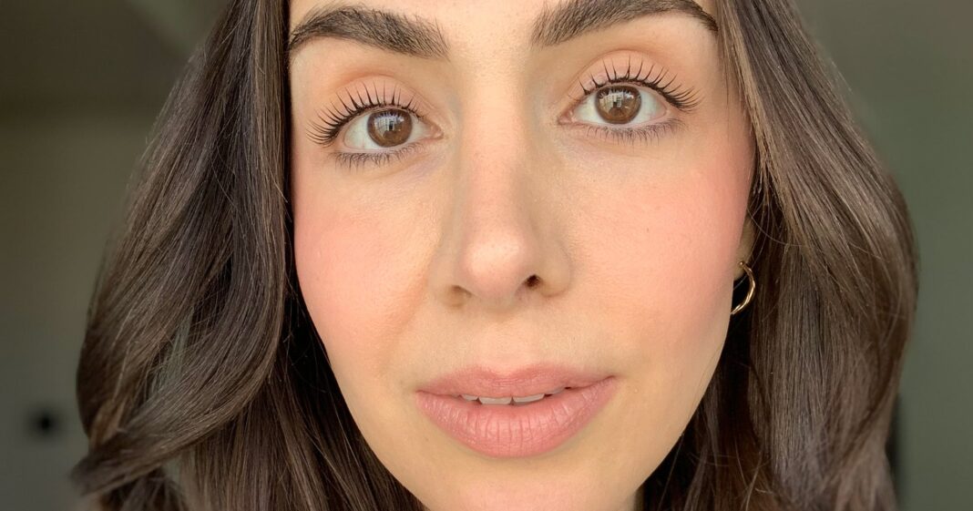 I-Got-A-Korean-Lash-Lift-Im-Never-Looking.jpg
