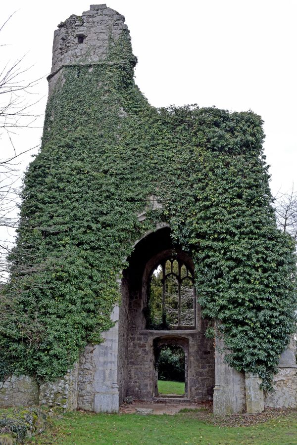 St-Marys-Church-Ruins-Atlas-Obscura.jpg