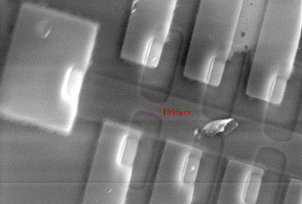 Gate length measurement